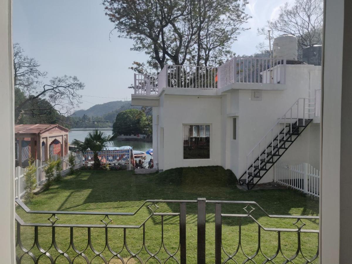 The Periwinkle Homestay Bhīm Tāl Exterior foto