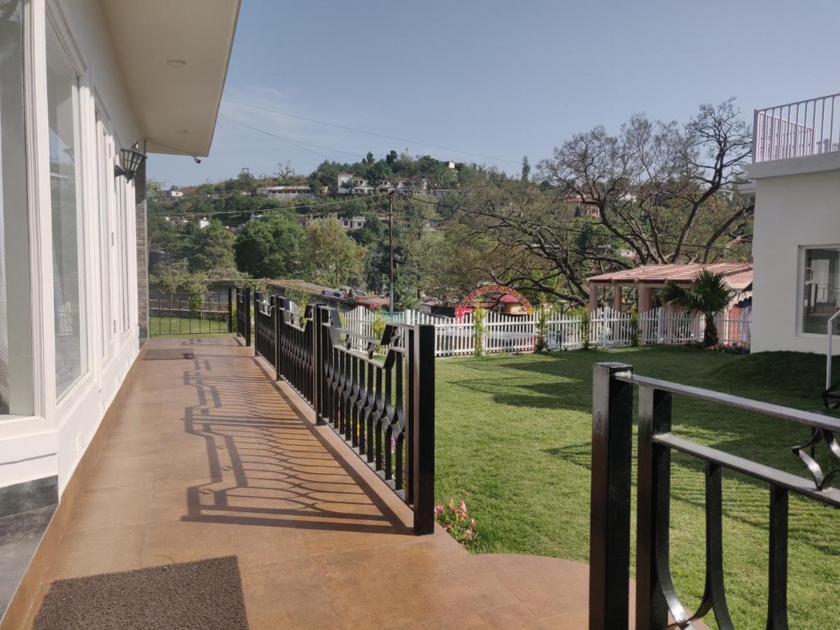 The Periwinkle Homestay Bhīm Tāl Exterior foto